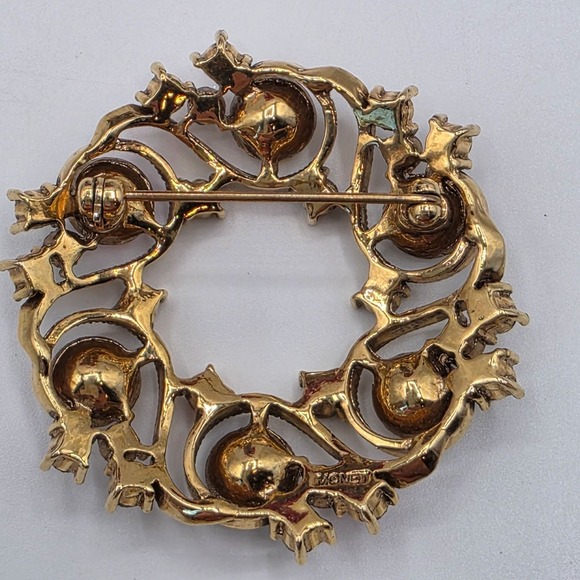 Monet Wreath Brooch Multicolored Rhinestone Gold Tone Vintage Pin Jewelry Dazzle